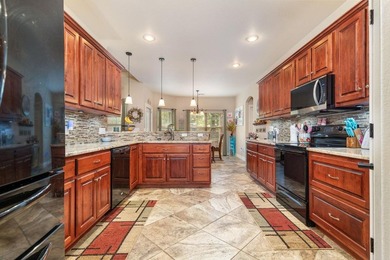 Lake views, a great location, and plenty of room to enjoy the on Patricia Island Golf Club in Oklahoma - for sale on GolfHomes.com, golf home, golf lot