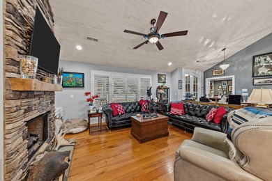 Highly desirable single-level home located in the heart of Old on Pinehurst Resort and Country Club in North Carolina - for sale on GolfHomes.com, golf home, golf lot