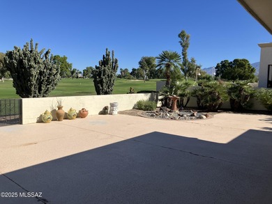 ON THE GOLF COURSE with beautiful views of the greens, lake, and on Omni Tucson National Golf Resort and Spa - Catalina in Arizona - for sale on GolfHomes.com, golf home, golf lot