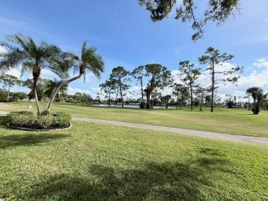 Beautifully updated 2bd/2ba coastal-inspired home. Featuring on Del Tura Golf and Country Club in Florida - for sale on GolfHomes.com, golf home, golf lot