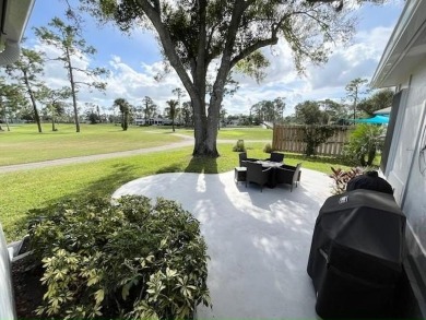 Beautifully updated 2bd/2ba coastal-inspired home. Featuring on Del Tura Golf and Country Club in Florida - for sale on GolfHomes.com, golf home, golf lot