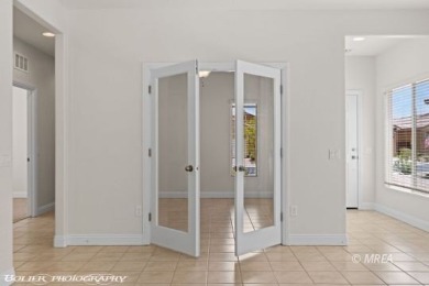 Immaculate and MOVE IN READY!  This 1,451 sq. ft. home sits on a on Conestoga Golf Club in Nevada - for sale on GolfHomes.com, golf home, golf lot