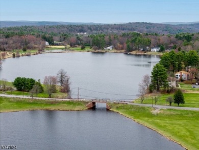 Discover the perfect blend of comfort and convenience in this on High Point Golf Club in New Jersey - for sale on GolfHomes.com, golf home, golf lot