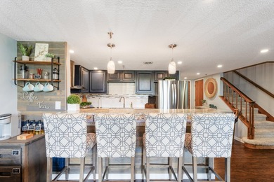 TURNKEY Shangri-La Condo. Fully FURNISHED with Short-Term RENTAL on Shangri La Golf Resort and Club in Oklahoma - for sale on GolfHomes.com, golf home, golf lot