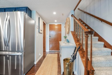 TURNKEY Shangri-La Condo. Fully FURNISHED with Short-Term RENTAL on Shangri La Golf Resort and Club in Oklahoma - for sale on GolfHomes.com, golf home, golf lot