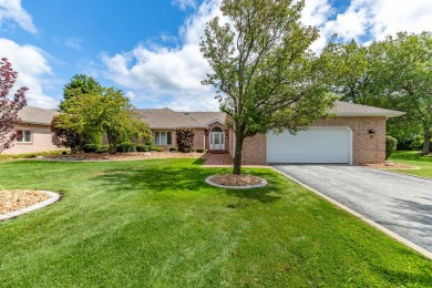 THE TOWNHOME YOU'VE BEEN LOOKING FOR....... A truly  FABULOUS on Briar Ridge Country Club in Indiana - for sale on GolfHomes.com, golf home, golf lot