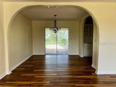 Newly Renovated, 3 Bedroom, 2 Bath, 2 Car, Side Entry Garage on Rainbow Springs Golf and Country Club in Florida - for sale on GolfHomes.com, golf home, golf lot