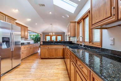THE TOWNHOME YOU'VE BEEN LOOKING FOR....... A truly  FABULOUS on Briar Ridge Country Club in Indiana - for sale on GolfHomes.com, golf home, golf lot