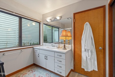 Private Salishan Golf Course Retreat with Main-Level Living on Salishan Spa and Golf Resort in Oregon - for sale on GolfHomes.com, golf home, golf lot