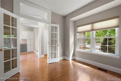 This beautifully maintained condo in the desirable Maples on The Maples Club in Michigan - for sale on GolfHomes.com, golf home, golf lot