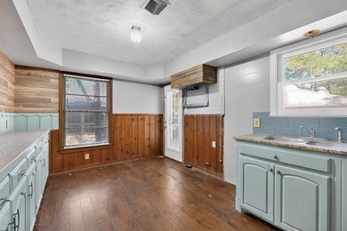 Awesome opportunity to buy in a well-established location with on Keeton Park Golf Course in Texas - for sale on GolfHomes.com, golf home, golf lot