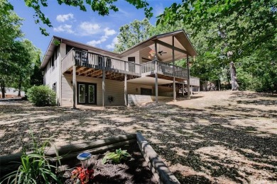 Beautiful 3,078?sq?ft two-story home in a quiet neighborhood on Bella Vista Country Club - Scottsdale in Arkansas - for sale on GolfHomes.com, golf home, golf lot