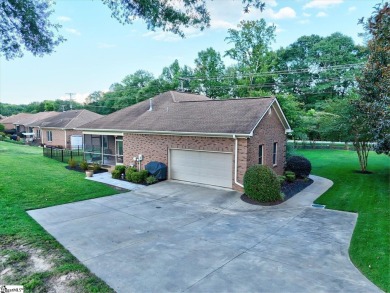 SMITHFIELDS COUNTRY CLUB @ it's finest! All Brick, Completely on Smithfields Country Club in South Carolina - for sale on GolfHomes.com, golf home, golf lot