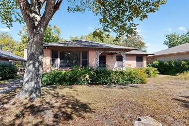 Awesome opportunity to buy in a well-established location with on Keeton Park Golf Course in Texas - for sale on GolfHomes.com, golf home, golf lot