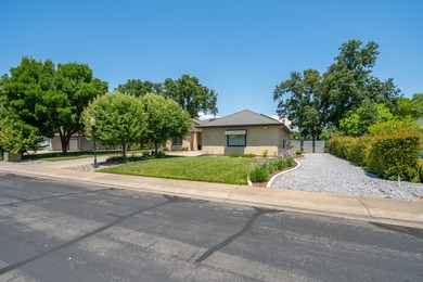 VERY rare Palo Cedro Golf Estates opportunity. Resort style on Palo Cedro Golf Club in California - for sale on GolfHomes.com, golf home, golf lot