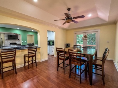 Spacious Family Home in the Heart of Cherokee Village! Move on Cherokee Village North Course in Arkansas - for sale on GolfHomes.com, golf home, golf lot