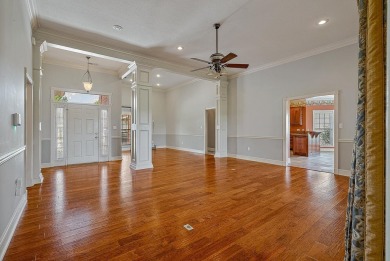 Elegant One-Level Home on the Golf Course in Sage Meadows on Sage Meadows Golf Course in Arkansas - for sale on GolfHomes.com, golf home, golf lot