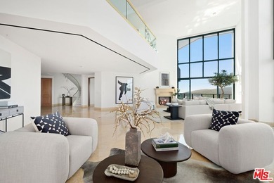 **Rare Penthouse at The Blair House -The Pinnacle of Wilshire on Los Angeles Country Club in California - for sale on GolfHomes.com, golf home, golf lot