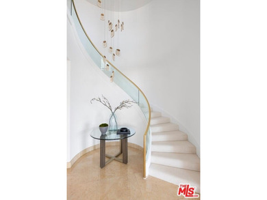 **Rare Penthouse at The Blair House -The Pinnacle of Wilshire on Los Angeles Country Club in California - for sale on GolfHomes.com, golf home, golf lot