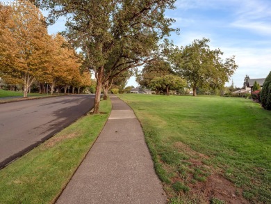 Come See this special home at the Open Houses scheduled for Sat on  in Oregon - for sale on GolfHomes.com, golf home, golf lot