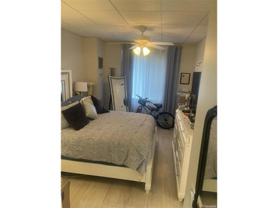 Beautifully Maintained 1 Bedroom 1.5 Bath Co-Op in North Shore on Towers Country Club in New York - for sale on GolfHomes.com, golf home, golf lot