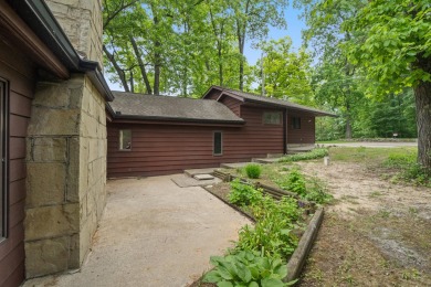 Rare lakefront opportunity on all-sports Duck Lake! Experience on Duck Lake Country Club in Michigan - for sale on GolfHomes.com, golf home, golf lot