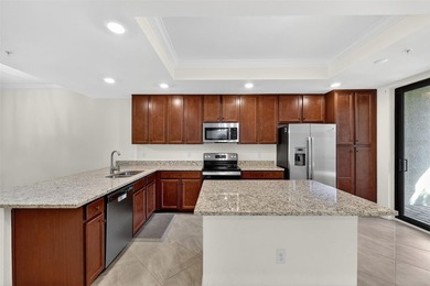 LOCATION, LOCATION, LOCATION!
Welcome to the highly on Lakewood National Golf Club in Florida - for sale on GolfHomes.com, golf home, golf lot