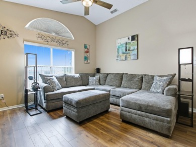 Spacious and updated home offering 2,158 sq. ft. of comfortable on Plantation Golf Club in Florida - for sale on GolfHomes.com, golf home, golf lot