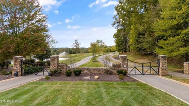 Have you been dreaming of living The Lake Life? Here is your on Tennessee National Golf Club in Tennessee - for sale on GolfHomes.com, golf home, golf lot