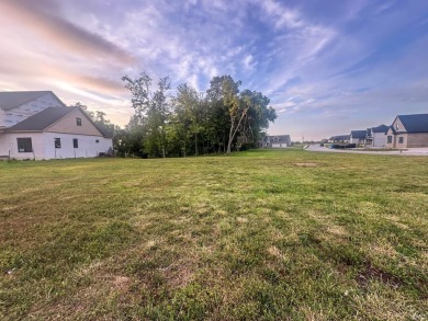 Great Building Lot in Cambridge Village - Looking for the on Cambridge Golf Club in Indiana - for sale on GolfHomes.com, golf home, golf lot