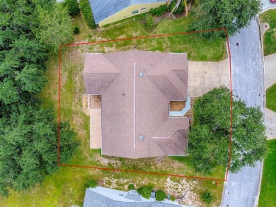 Spacious and updated home offering 2,158 sq. ft. of comfortable on Plantation Golf Club in Florida - for sale on GolfHomes.com, golf home, golf lot