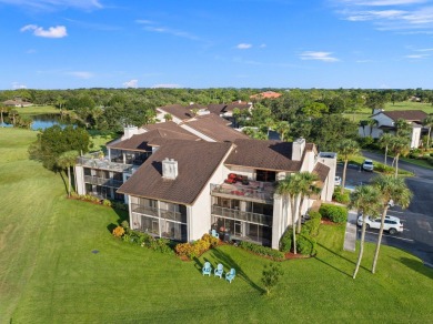 Rarely available 2-bedroom, 2-bathroom first-floor corner unit on Meadowood Golf and Tennis Club in Florida - for sale on GolfHomes.com, golf home, golf lot