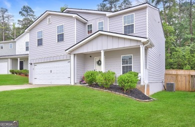 Beautiful home located in a quiet neighborhood. Home features an on Mirror Lake Golf Club in Georgia - for sale on GolfHomes.com, golf home, golf lot
