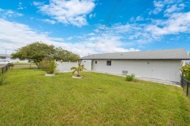 Under contract-accepting backup offers. Welcome to this on North Lakes Golf Course in Florida - for sale on GolfHomes.com, golf home, golf lot