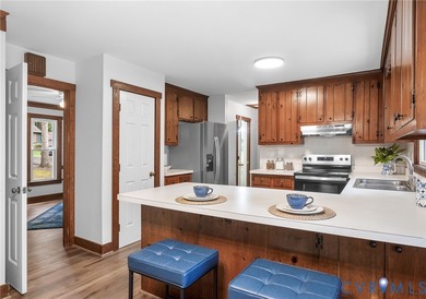 Fantastic value and opportunity!! Live on the 6th fairway of on Brandermill Country Club in Virginia - for sale on GolfHomes.com, golf home, golf lot