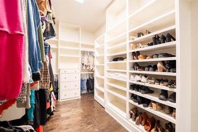 Near Chenal's Bear Den course - This is an impressive 4 Bed 4.5 on Chenal Country Club - Bear Den Mountain in Arkansas - for sale on GolfHomes.com, golf home, golf lot