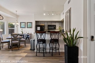 CHARMING TURNKEY CONDO!! This beautifully updated and fully on The Oasis Golf Club in Nevada - for sale on GolfHomes.com, golf home, golf lot