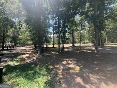 Beautiful level 1 acre corner building lot in Golf course on Hartwell Golf Club in Georgia - for sale on GolfHomes.com, golf home, golf lot