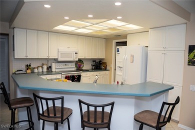 You will not want to miss this very quaint golf course home in on Fiddlesticks Country Club in Florida - for sale on GolfHomes.com, golf home, golf lot
