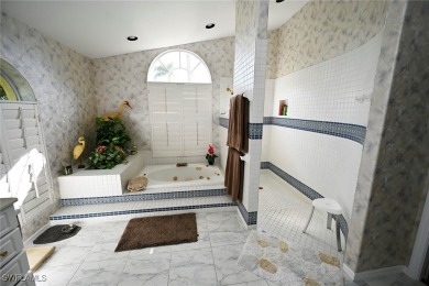You will not want to miss this very quaint golf course home in on Fiddlesticks Country Club in Florida - for sale on GolfHomes.com, golf home, golf lot