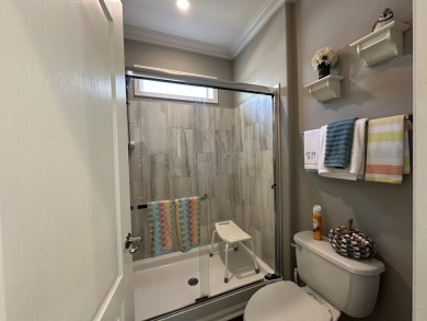 BUYER INCENTIVES: 2 months free lot rent and 6 months free WiFi on Rolling Greens Executive Golf Community in Florida - for sale on GolfHomes.com, golf home, golf lot
