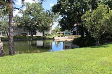 Under contract-accepting backup offers. Welcome to the amazing on Kingsway Country Club in Florida - for sale on GolfHomes.com, golf home, golf lot