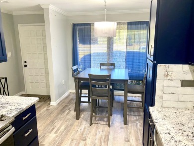 NEWLY RENOVATED IN LATE 2020.  ALL NEW KITCHEN AND BATH CABINETS on Rainbow Springs Golf and Country Club in Florida - for sale on GolfHomes.com, golf home, golf lot