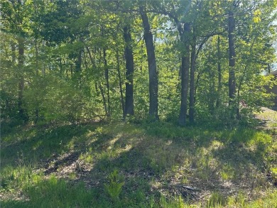 Premium wooded lot at the prestigious Izatys Golf  Yacht Club on Izatys Golf and Yacht Club in Minnesota - for sale on GolfHomes.com, golf home, golf lot