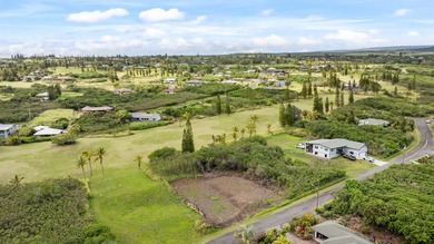 Build-ready lot alongside the Discovery Harbour Golf Course on Discovery Harbour Golf Course in Hawaii - for sale on GolfHomes.com, golf home, golf lot