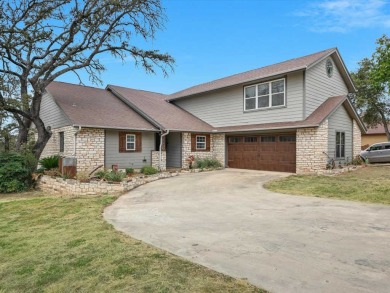 Discover this beautiful 4-bedroom, 4-bath home with a separate on Quicksand At Woodcreek Golf Club in Texas - for sale on GolfHomes.com, golf home, golf lot