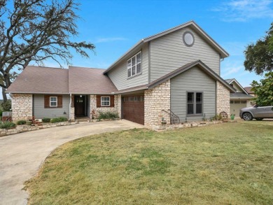 Discover this beautiful 4-bedroom, 4-bath home with a separate on Quicksand At Woodcreek Golf Club in Texas - for sale on GolfHomes.com, golf home, golf lot