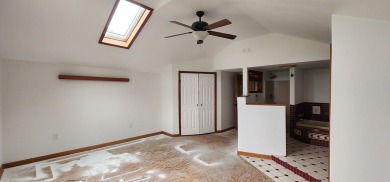 HOUSE FOR SALE -  Spacious   Prime Location this beautiful home on Corey Creek Golf Club in Pennsylvania - for sale on GolfHomes.com, golf home, golf lot