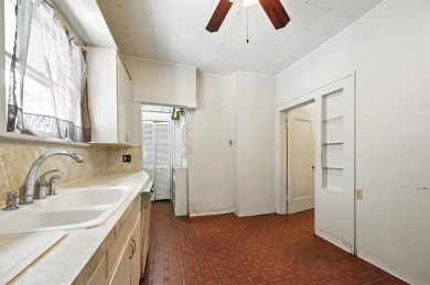 Amazing and rare opportunity to remodel your dream home in on Stevens Park Golf Course in Texas - for sale on GolfHomes.com, golf home, golf lot