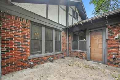Amazing and rare opportunity to remodel your dream home in on Stevens Park Golf Course in Texas - for sale on GolfHomes.com, golf home, golf lot
